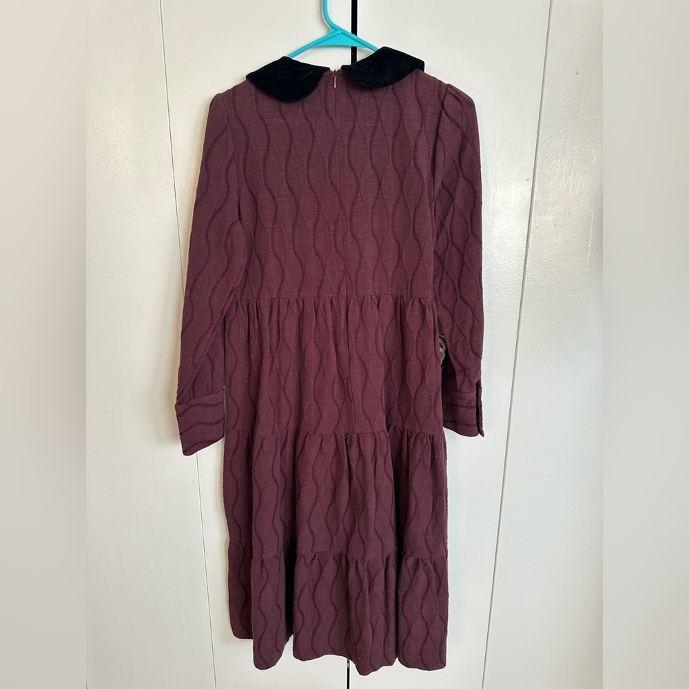 Collared Dress - Picture 2 of 4